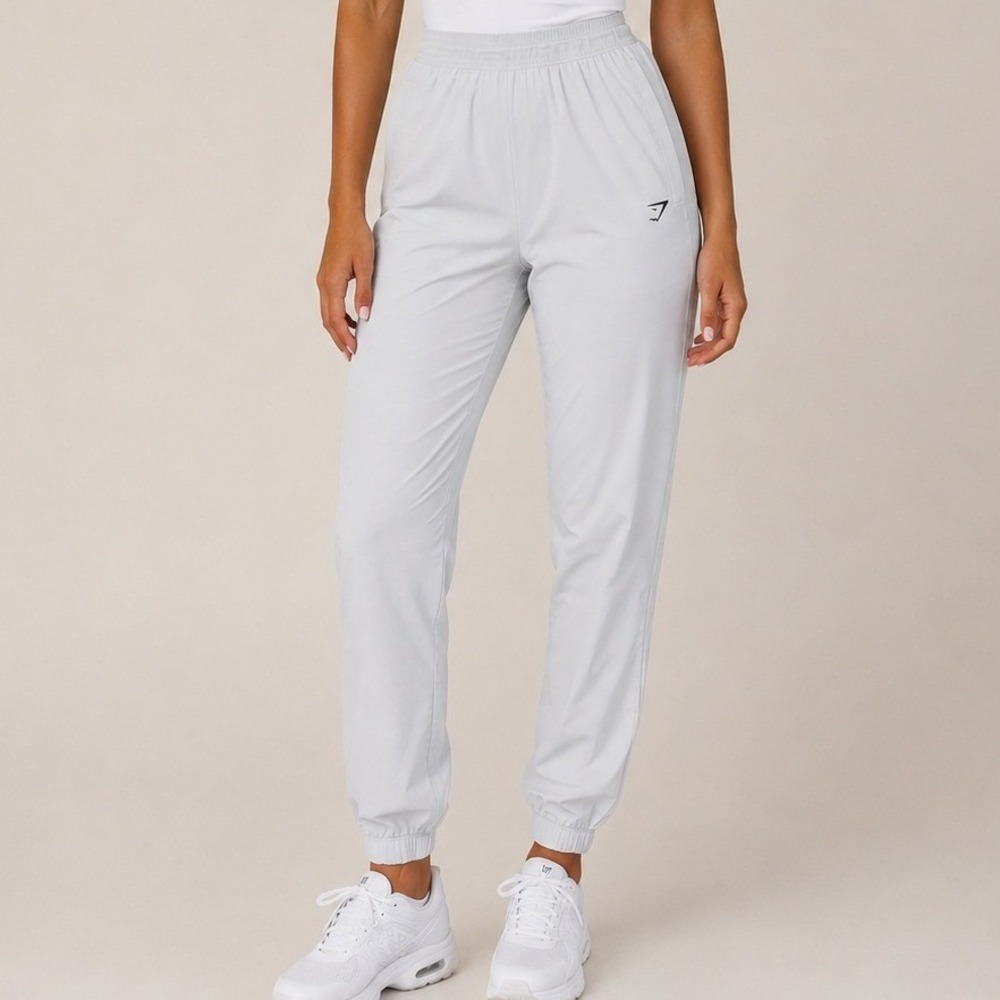 Gymshark Windbreaker Pants Beige Tan Women Size Small Athletic Gym Drawstring